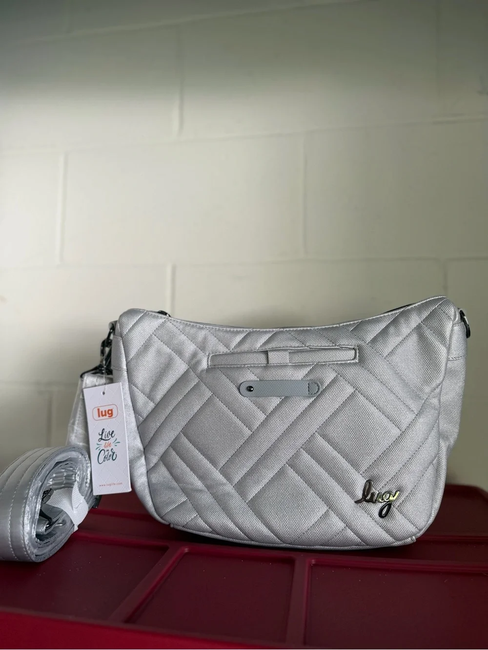 NWT Lug Harmony Matte Luxe VL Crossbody Bag Diamond Silver - Picture 3 of 7